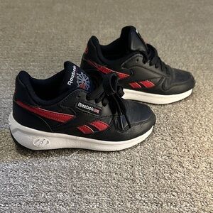 Heelys Reebok Kids Sneakers in Black and Red size 13